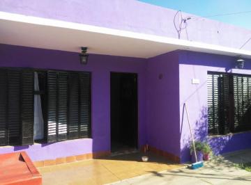 Casa de 5 ambientes, Quilmes · Casa en Venta Quilmes 5 Ambientes con Cochera y Patio Precio Charlable