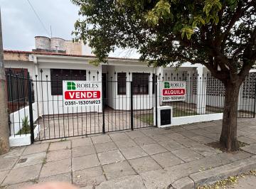 Casa de 10 ambientes, Córdoba · Venta Casa Los Robles 4 Dorm