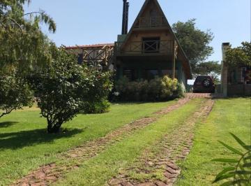 Casa · 125m² · 5 Ambientes · Casa en Venta en Villa Mari Menuco