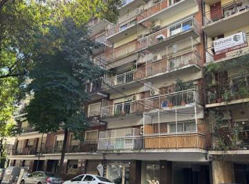 Departamento de 4 ambientes, Palermo · Excelente Departamento Al Frente Mansilla y Guise a Reciclar, Cochera Espacio
