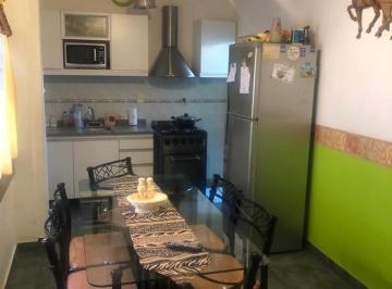 PH · 80m² · 6 Ambientes · PH - Wilde