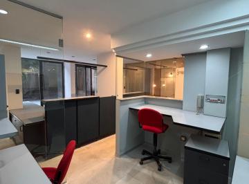 Oficina comercial de 4 ambientes, Córdoba · Oficina a Dos Cuadras de Tribunales - 90 m² + Patio Grande