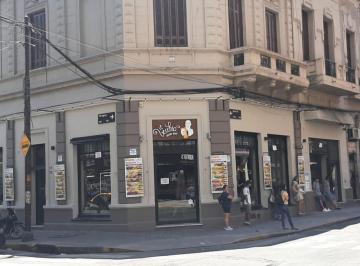 Local comercial · 200m² · Fondo de Comercio Gastronomico