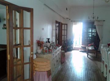 Casa de 4 ambientes, Belgrano · Venta de Casa en Lote Propio. 4 Ambientes. Fondo con Parrilla. Belgrano R.