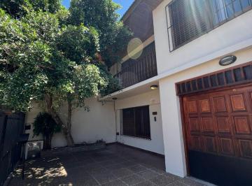 Casa de 5 ambientes, Quilmes · Vn - Apto Crédito! Casa 5 Ambientes en Centro de Ezpeleta