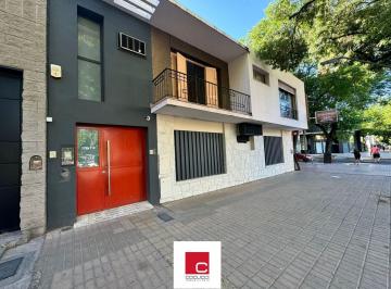 Departamento · 138m² · 6 Ambientes · Departamento en Venta en Plena Calle Belgrano de La Ciudad de Mendoza!