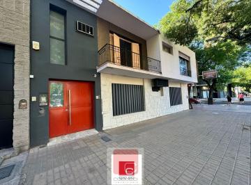 Departamento · 138m² · 6 Ambientes · Departamento en Venta en Plena Calle Belgrano de La Ciudad de Mendoza!