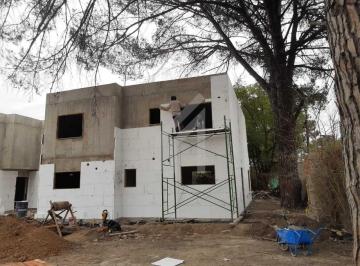 Casa · 85m² · 4 Ambientes · 1 Cochera · Venta Duplex a Estrenar - Unico en Precio! con Detalles de Terminacion en Tortuguitas Home