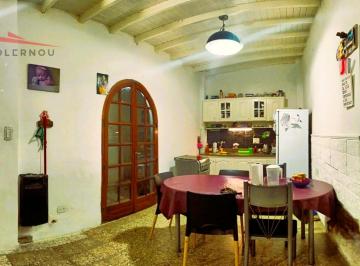Departamento de 4 ambientes, Lomas de Zamora · Oportunidad. PH con Tres Departamentos