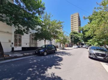 Casa de 5 ambientes, Caballito · Lindísima Casa con Pileta