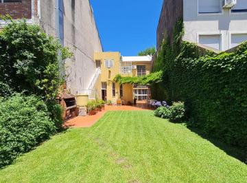 Casa de 5 ambientes, Caballito · Casa Apto Credito con Garage y Pileta