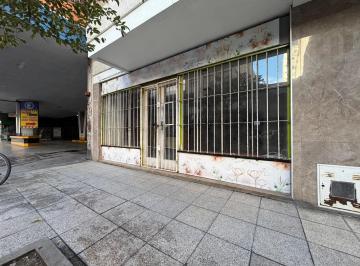 Local comercial · 129m² · Local en Bolivar y Santa Fe