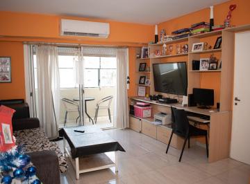 Departamento · 84m² · 4 Ambientes · Departamento en Venta en Parque Centenario, Capital Federal, Buenos Aires