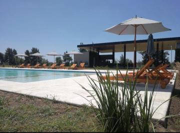 Terreno · 440m² · Lote en Barrio Privado