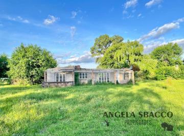 Casa · 80m² · 3 Ambientes · Excelente Oportunidad, Casa a Terminar en Parque Jularo.