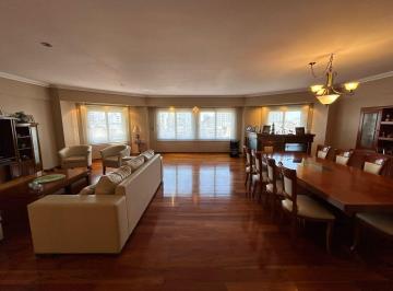 Departamento de 5 ambientes, Caballito · Piso 5 Ambientes - Al Frente - Dep. de Servicio - 2 Cocheras - Seguridad 24 Hs.