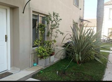 Casa · 85m² · 3 Ambientes · 1 Cochera · Casa Tipo Duplex 2 Dorm. Playroom Green Park Pilar Apto Credito