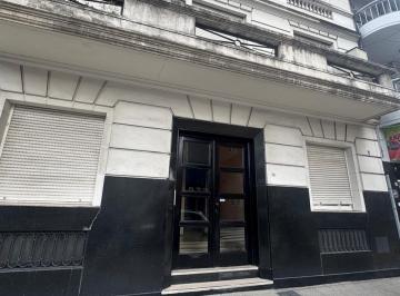 Departamento de 3 ambientes, Barracas · Departamento de 3 Ambientes - Av Martín García Al 600