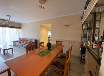 Departamento · 92m² · 4 Ambientes · 1 Cochera · Departamento de 4 Ambientes en Venta con Cochera