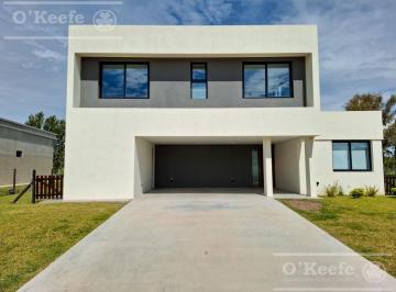 Casa · 266m² · 5 Ambientes · 2 Cocheras · Casa en Venta 5 Ambientes en Puerto Nizuc, Guillermo Hudson, Berazategui