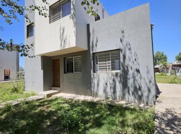 Casa · 88m² · 4 Ambientes · Venta - Casa de Dos Dormitoros - Tierra de Sueños 3 - Roldan
