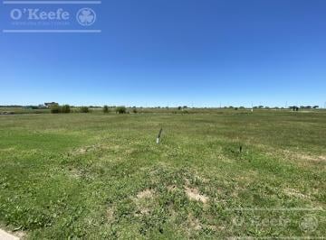 Terreno · 929m² · Lote a Laguna en Venta - Posesión Inmediata - Barrio Cerrado Elcano - Hudson, Pueblos del Plata