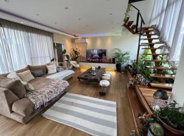 Casa · 150m² · 2 Ambientes · 2 Cocheras · Casa en Tejas 4