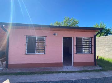 Casa · 39m² · 3 Ambientes · 1 Cochera · PH en Matheu