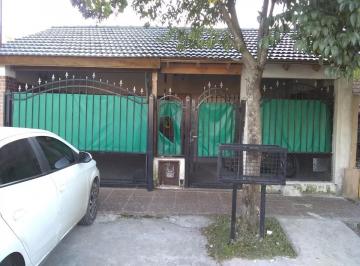 Casa de 4 ambientes, Berazategui · Venta de Casa 4 Ambientes en Berazategui Oeste