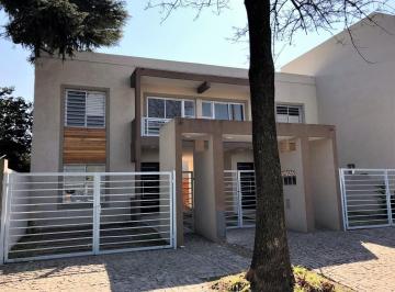 PH · 100m² · 4 Ambientes · 1 Cochera · PH / Duplex en Venta - Ituzaingó Sur - 24 de Octubre Al 1300