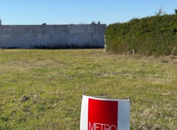 Terreno · 450m² · Muy Buen Terreno de 450 m² en Esquina