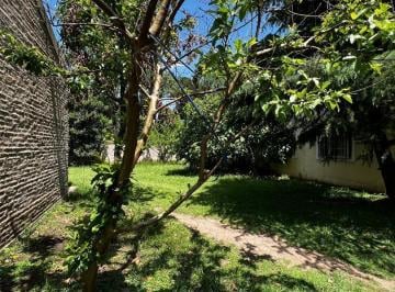 Casa · 250m² · 3 Ambientes · 4 Cocheras · Venta La Alborada Casa con 3 Lotes en Derqui - Pilar