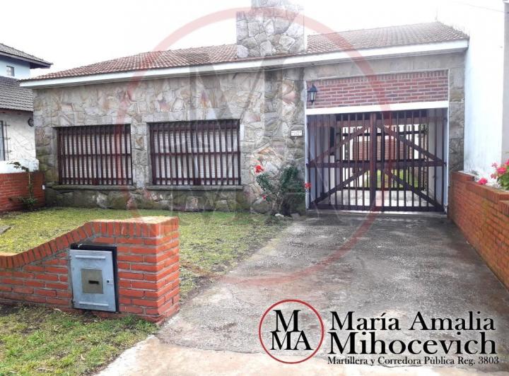 Casa · 80m² · 3 Ambientes · 1 Cochera