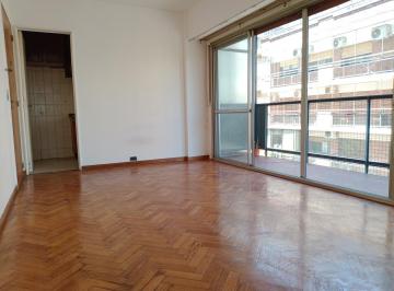 Departamento · 45m² · 3 Ambientes · Venta Departamento en Flores 3 Ambientes con Dos Balcones
