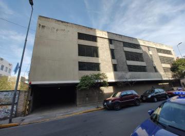 Garage · 12m² · Cochera Centro Zona Mayorista