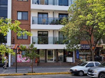 Departamento de 2 ambientes, Córdoba · Alquilo Depto de 1 Dorm. Super Tranquilo con Balcón con Asador a 1 Cuadra del Nvo Centro Shopping.