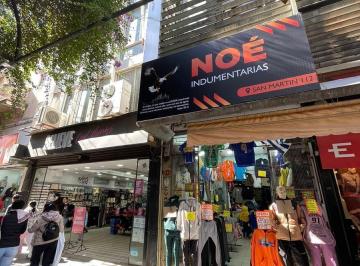 Local comercial · 86m² · Amplio Local en Peatonal de Córdoba - San Martín 112 - Zona Centro