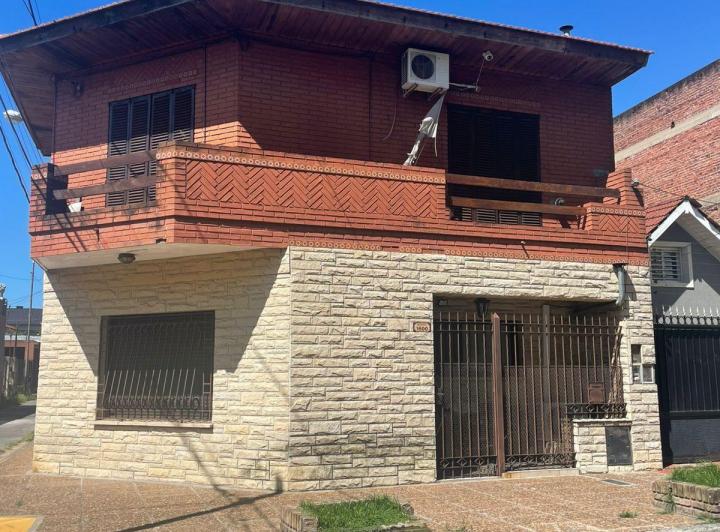 PH · 243m² · 4 Ambientes