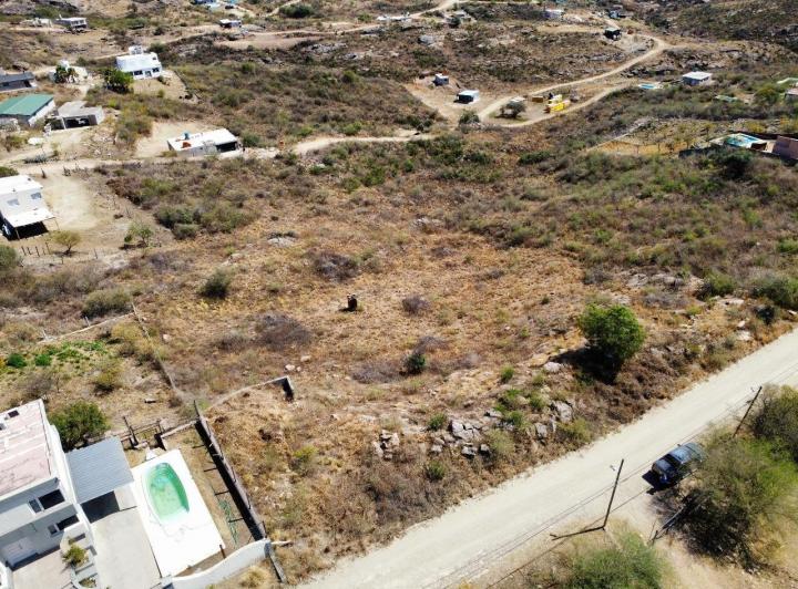 Terreno · 1279m²