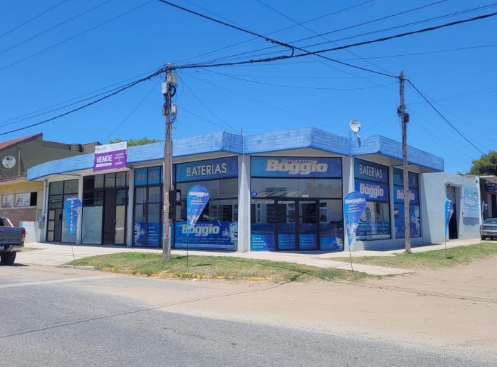 Local comercial · 470m²
