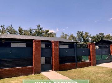 Casa · 1428m² · 3 Ambientes · Se Vende Cabaña y Alpina, Ideal Para Alquiler Temporal en Open Door, Luján