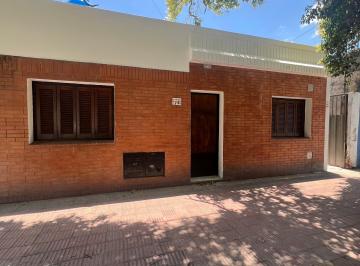 Casa de 5 ambientes, Córdoba · Casa 3 Dormit en Gral Bustos + Dpto