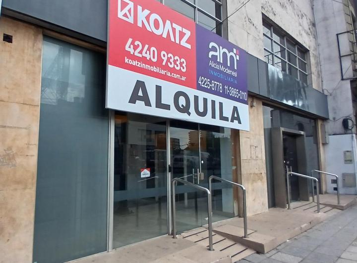 Local comercial · 253m²