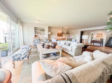 Departamento de 4 ambientes, Uruguay · Espectacular Penthouse de 3 Dorm.en en Bilú