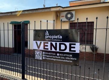 Casa de 6 ambientes, Villa María · Se Vende Casa con Importante Terreno