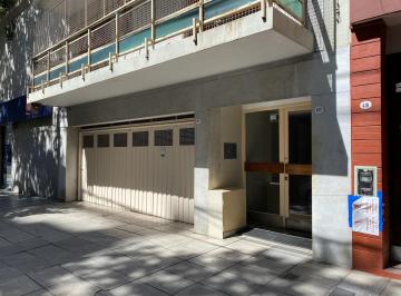 Departamento · 67m² · 3 Ambientes · 1 Cochera · Impecable Departamento 3 Ambientes con Dependencia, Cochera y Baulera