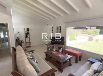 Casa de 4 ambientes, Pilar · Impecable Propiedad en Muy Buena Ubicación