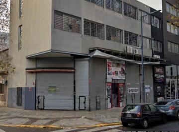 Local comercial · 65m² · 3 Ambientes · Local en Venta Argerich y Paez