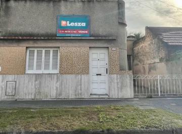 Casa · 119m² · 3 Ambientes · 1 Cochera · Casa en Lanús Oeste