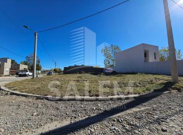 Terreno , Plottier · Venta de Lote en Esquina en Bº Los Frutales - Plottier, Neuquén, Patagonia